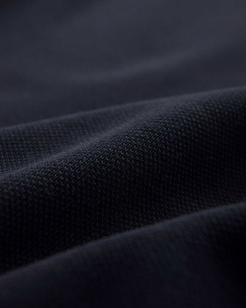 Polo blu navy design essenziale,  image number null